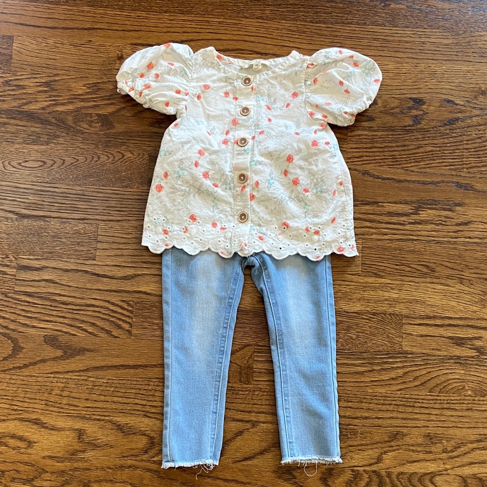 Jessica Simpson Girls‎ 24 Month 2 Piece Set Eyelet Floral Top and Denim Pants